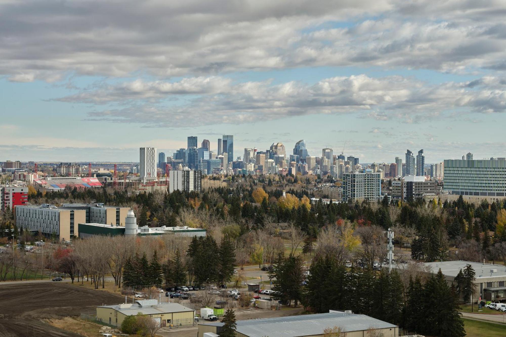 Alt Hotel Calgary University District Exteriör bild